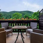 Bed & Breakfast Sowia Dolina - Gory Sowie 4*