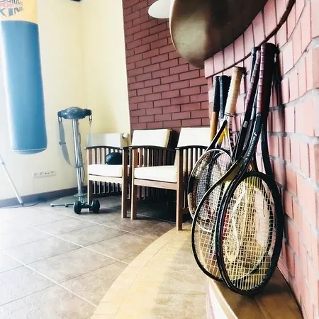 Sowia Dolina - Gory Sowie Oda ve Kahvaltı Pieszyce